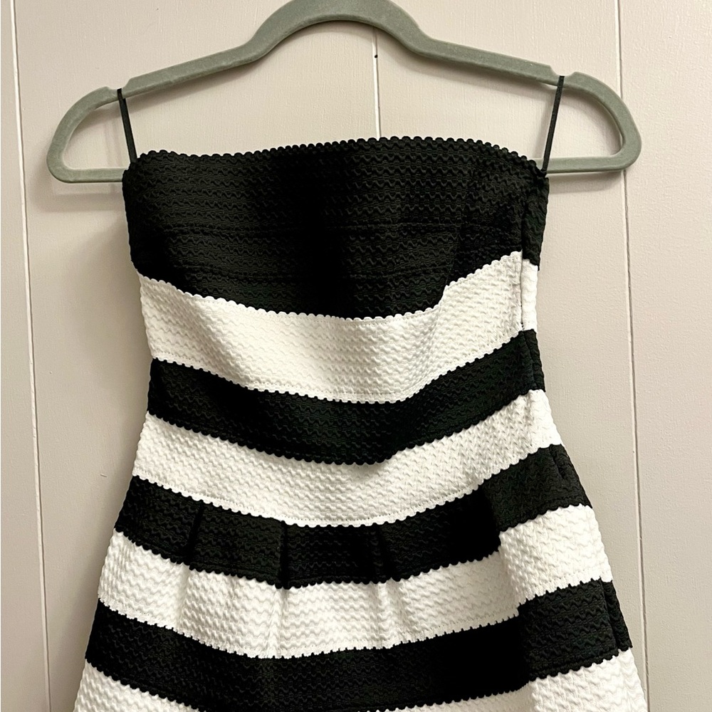 Black and White Strapless Peplum Top